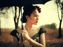 Ngọc Lan lẻ loi giữa rừng vắng